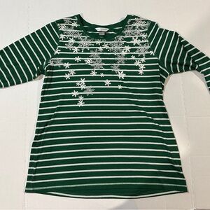 Christopher & Banks Green and White Top